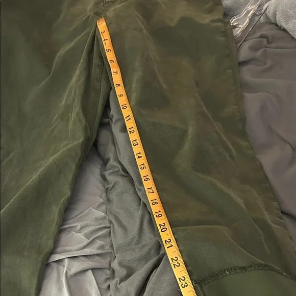 Kut from the Kloth Olive Green Skinny Jeans Amy 14 - Picture 4 of 6